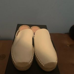 Jcrew’s canvas espadrille mule. Size 9.